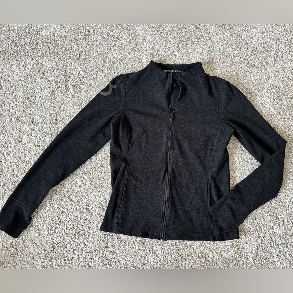 Beyond Yoga Jacket